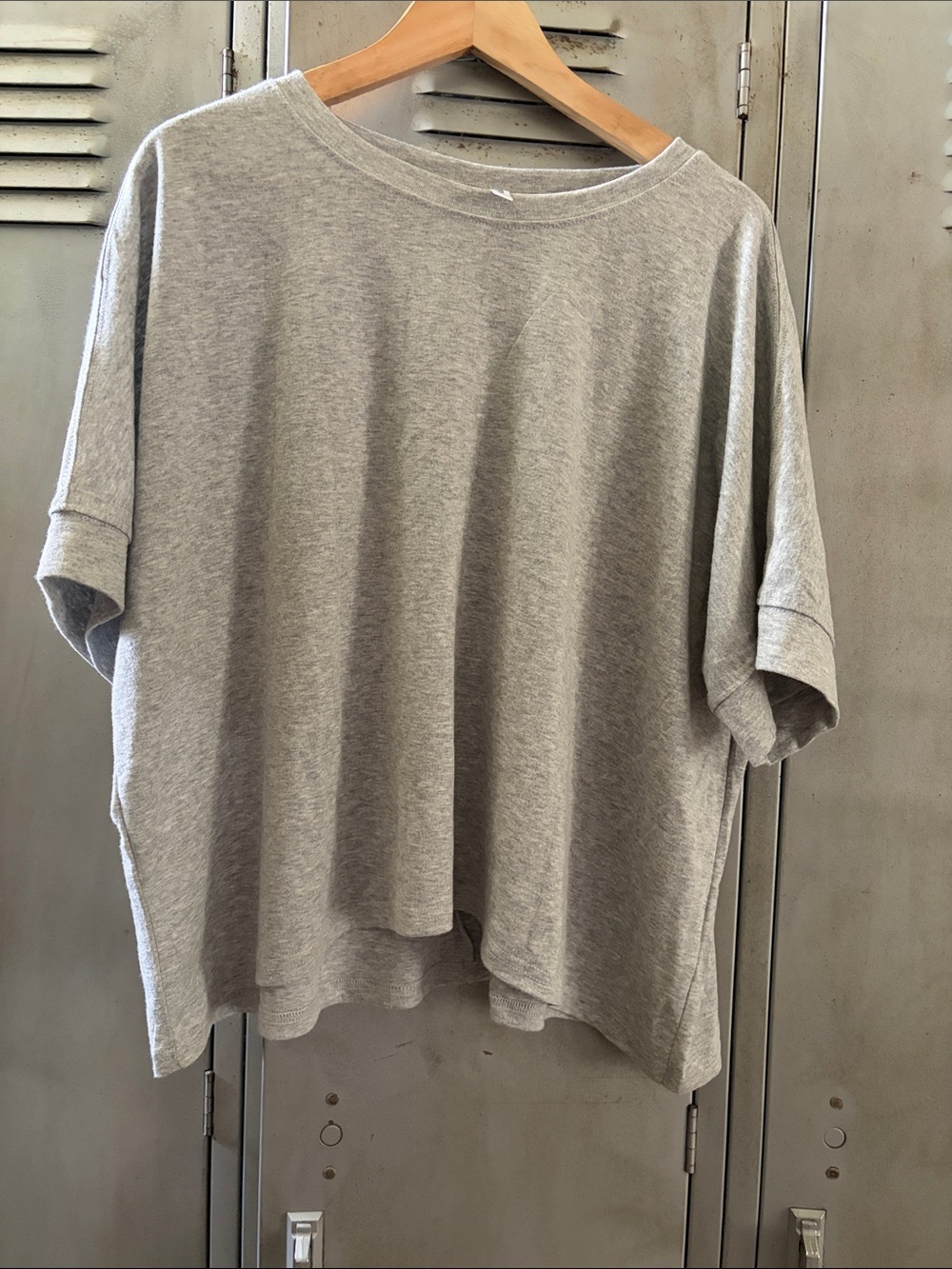 Light Gray Women's Relaxed Short-Sleeve Top